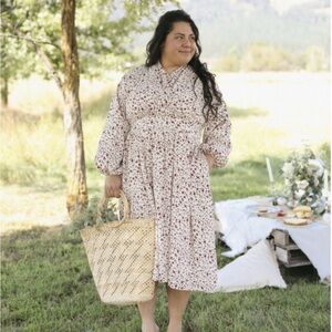 Dainty Jewells “Born to Bloom” v-neck floral midi dress size XL